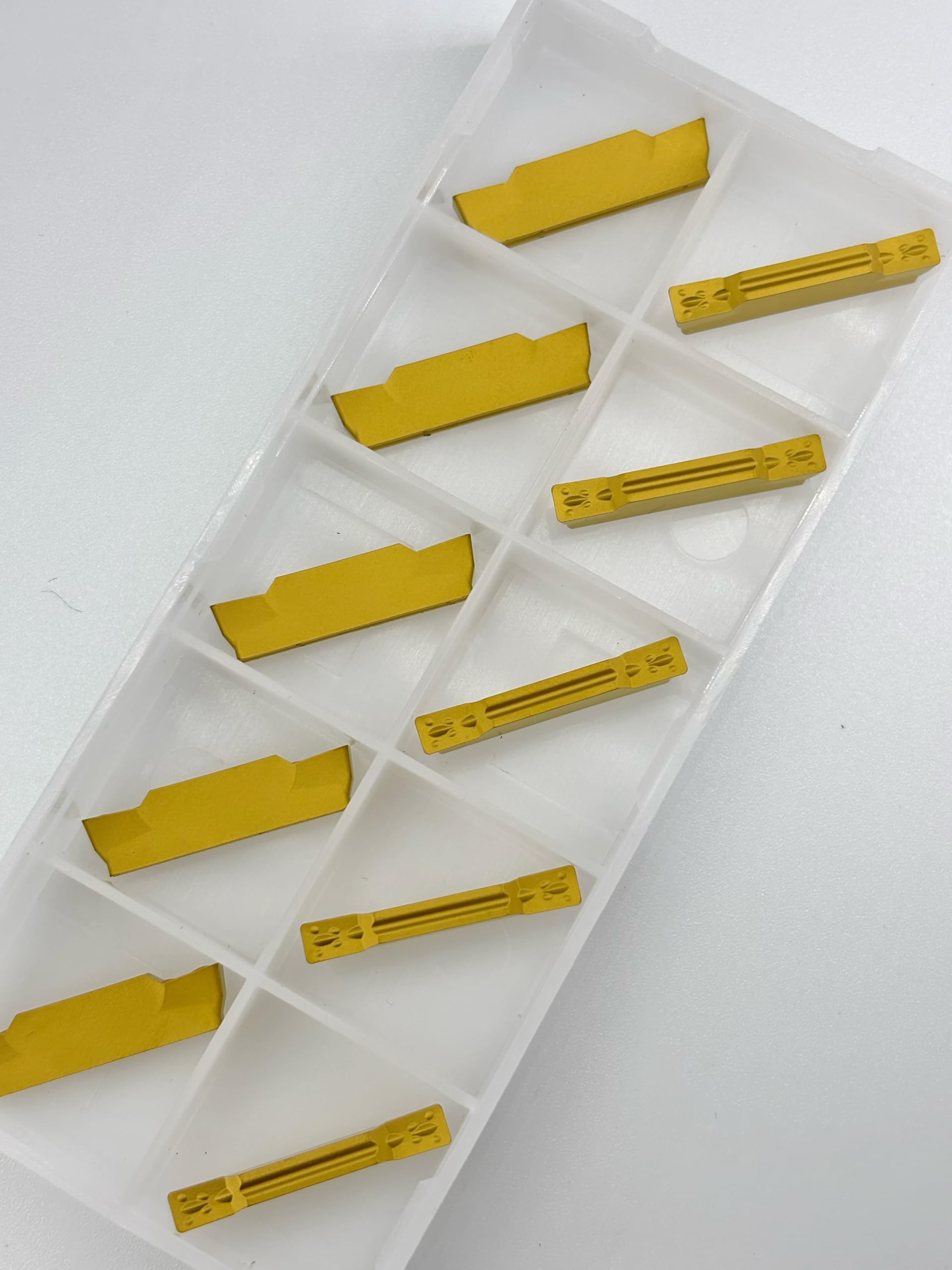 MGMN300-M Carbide Grooving Inserts CVD Coating