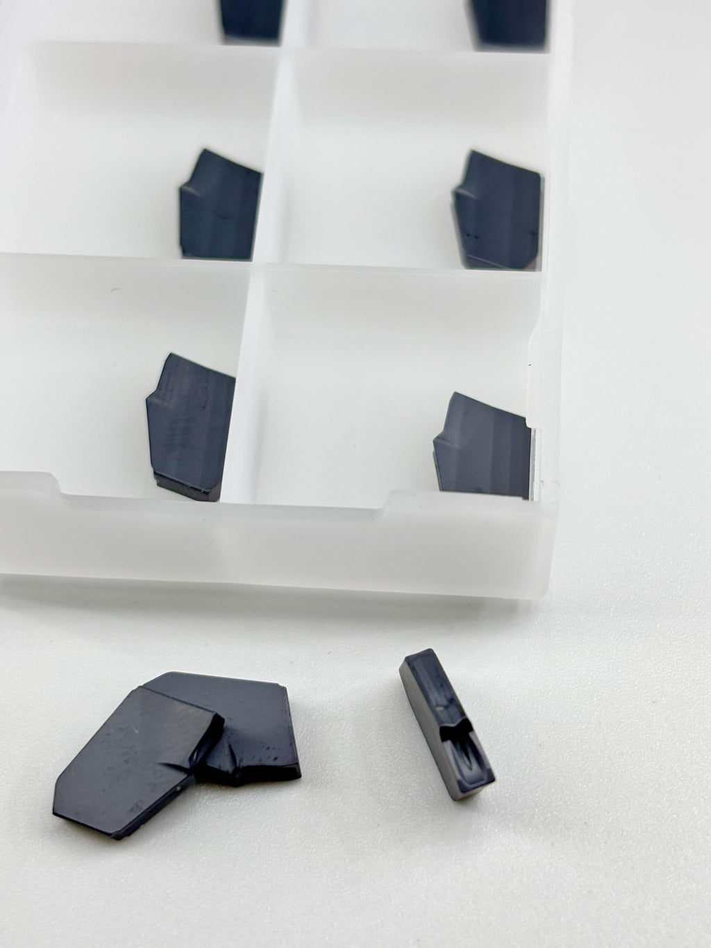GTN-2 CNC Carbide Grooving Inserts, PVD Coated